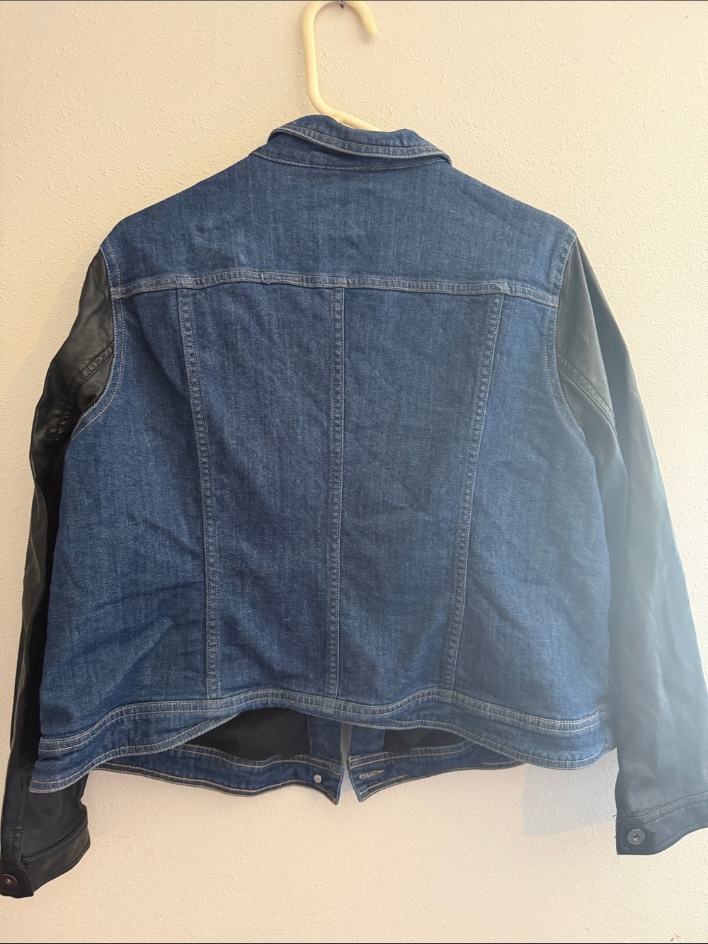 Lisa Rinna Collection Blue Denim Jacket - Picture 5 of 5